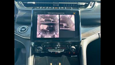 2021 Jeep Grand Cherokee L Limited   - Photo 16 - Dodge City, KS 67801