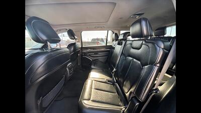 2021 Jeep Grand Cherokee L Limited   - Photo 13 - Dodge City, KS 67801