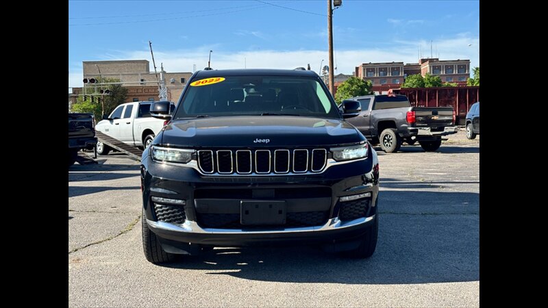 2021 Jeep Grand Cherokee L Limited - Photo 1 - Dodge City, KS 67801