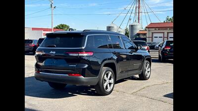 2021 Jeep Grand Cherokee L Limited   - Photo 4 - Dodge City, KS 67801