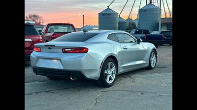 2016 Chevrolet Camaro LT   - Photo 8 - Dodge City, KS 67801