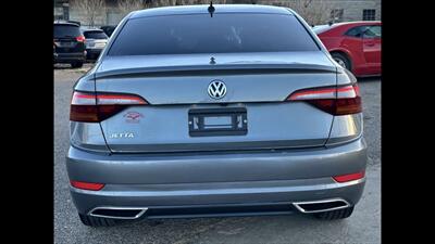 2019 Volkswagen Jetta 1.4T R-Line   - Photo 4 - Dodge City, KS 67801