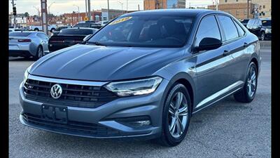 2019 Volkswagen Jetta 1.4T R-Line   - Photo 7 - Dodge City, KS 67801