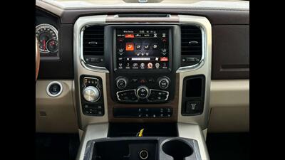 2014 RAM 1500 Laramie   - Photo 17 - Dodge City, KS 67801