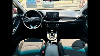 2018 Hyundai ELANTRA GT   - Photo 13 - Dodge City, KS 67801