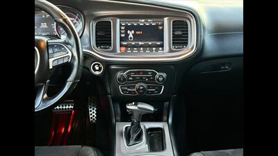 2019 Dodge Charger R/T Scat Pack   - Photo 14 - Dodge City, KS 67801