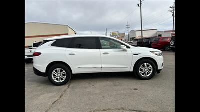 2018 Buick Enclave Essence   - Photo 5 - Dodge City, KS 67801