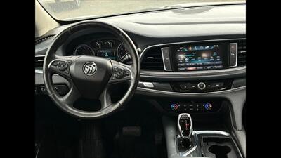 2018 Buick Enclave Essence   - Photo 7 - Dodge City, KS 67801