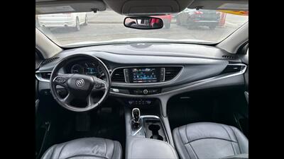 2018 Buick Enclave Essence   - Photo 10 - Dodge City, KS 67801