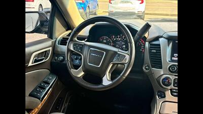 2015 GMC Yukon Denali   - Photo 18 - Dodge City, KS 67801