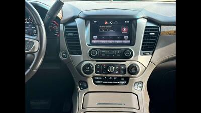 2015 GMC Yukon Denali   - Photo 15 - Dodge City, KS 67801