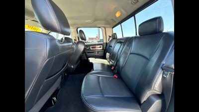 2010 Dodge Ram 1500 Laramie   - Photo 11 - Dodge City, KS 67801