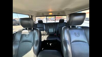 2010 Dodge Ram 1500 Laramie   - Photo 9 - Dodge City, KS 67801