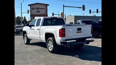 2014 GMC Sierra 1500 SLE   - Photo 4 - Dodge City, KS 67801