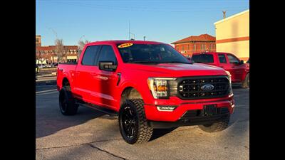 2021 Ford F-150 XLT   - Photo 2 - Dodge City, KS 67801