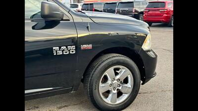 2016 RAM 1500 Express   - Photo 3 - Dodge City, KS 67801