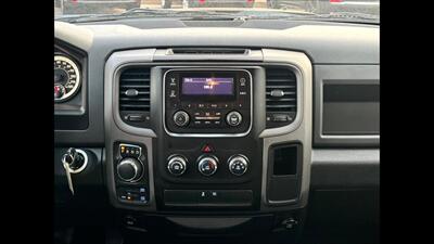 2016 RAM 1500 Express   - Photo 4 - Dodge City, KS 67801