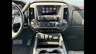 2014 GMC Sierra 1500 SLT   - Photo 10 - Dodge City, KS 67801