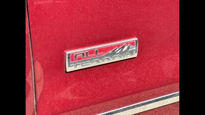 2014 GMC Sierra 1500 SLT   - Photo 5 - Dodge City, KS 67801