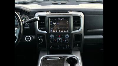 2018 RAM 2500 Laramie Limited   - Photo 16 - Dodge City, KS 67801