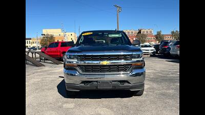 2016 Chevrolet Silverado 1500 LT   - Photo 3 - Dodge City, KS 67801