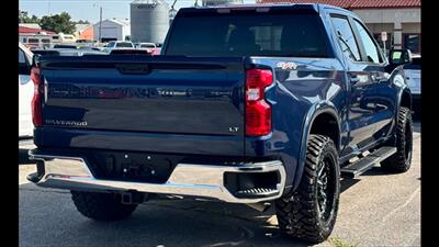 2023 Chevrolet Silverado 1500 LT   - Photo 4 - Dodge City, KS 67801