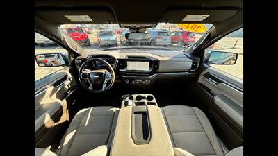 2023 Chevrolet Silverado 1500 LT   - Photo 16 - Dodge City, KS 67801