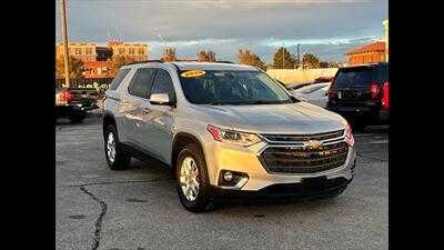 2019 Chevrolet Traverse LT Leather   - Photo 1 - Dodge City, KS 67801