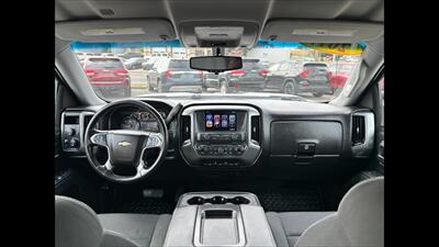 2017 Chevrolet Silverado 1500 LT   - Photo 6 - Dodge City, KS 67801