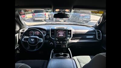 2019 RAM 1500 Big Horn   - Photo 8 - Dodge City, KS 67801
