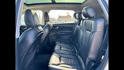 2018 Audi Q7 3.0T quattro Premium - Photo 8 - Dodge City, KS 67801