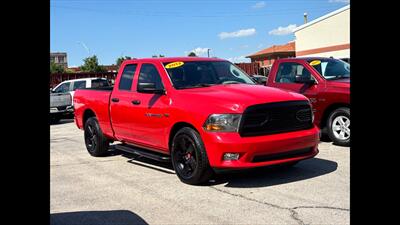 2012 RAM 1500 Express   - Photo 2 - Dodge City, KS 67801