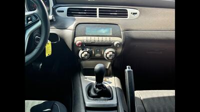 2015 Chevrolet Camaro LS   - Photo 9 - Dodge City, KS 67801