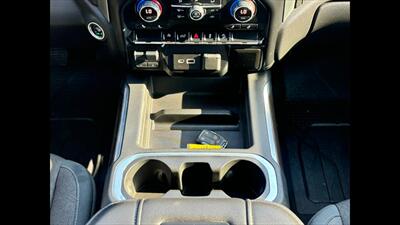 2019 Chevrolet Silverado 1500 RST - Photo 8 - Dodge City, KS 67801