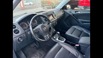 2016 Volkswagen Tiguan 2.0T S 4Motion   - Photo 5 - Dodge City, KS 67801