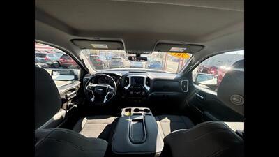 2019 Chevrolet Silverado 1500 LT   - Photo 8 - Dodge City, KS 67801