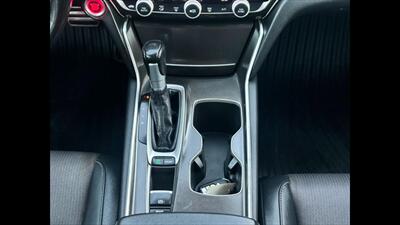 2020 Honda Accord Sport - Photo 13 - Dodge City, KS 67801