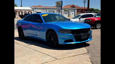 2018 Dodge Charger SXT   - Photo 3 - Dodge City, KS 67801