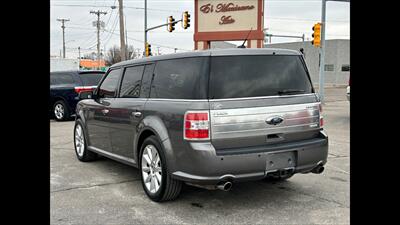 2010 Ford Flex Limited   - Photo 4 - Dodge City, KS 67801