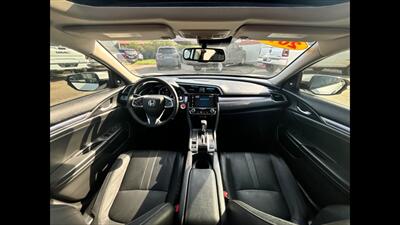 2018 Honda Civic Touring   - Photo 12 - Dodge City, KS 67801