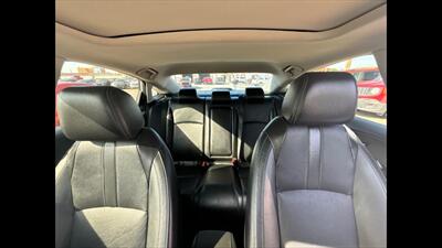 2018 Honda Civic Touring   - Photo 7 - Dodge City, KS 67801