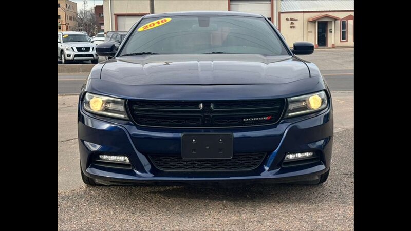 2016 Dodge Charger SXT  