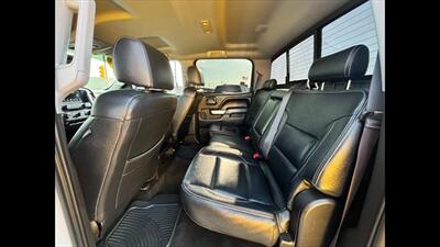 2017 Chevrolet Silverado 1500 LT - Photo 18 - Dodge City, KS 67801