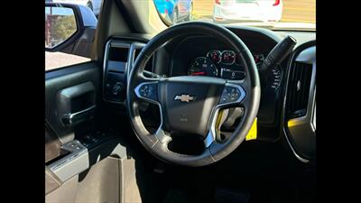 2017 Chevrolet Silverado 1500 LT - Photo 10 - Dodge City, KS 67801