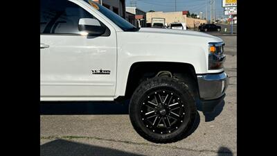 2017 Chevrolet Silverado 1500 LT - Photo 5 - Dodge City, KS 67801