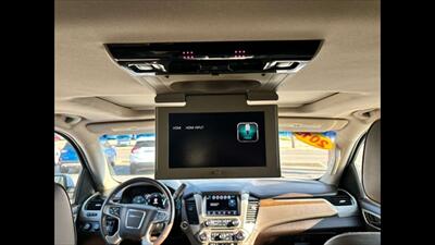 2019 GMC Yukon Denali   - Photo 8 - Dodge City, KS 67801
