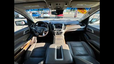 2019 GMC Yukon Denali   - Photo 12 - Dodge City, KS 67801