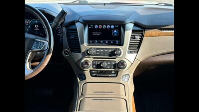 2019 GMC Yukon Denali   - Photo 13 - Dodge City, KS 67801