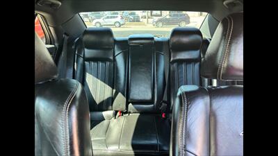 2019 Chrysler 300 Series S   - Photo 7 - Dodge City, KS 67801