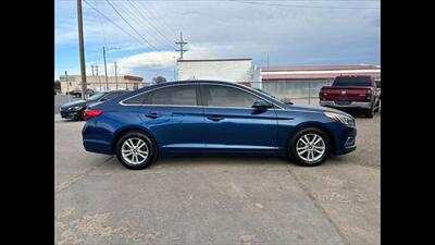 2016 Hyundai SONATA SE   - Photo 3 - Dodge City, KS 67801